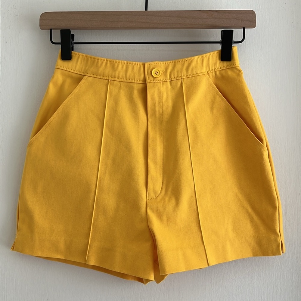 Vintage Yellow High-Waist Pleated Shorts